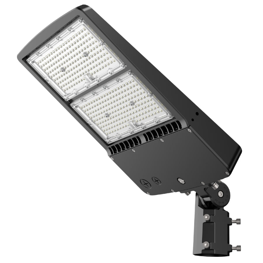 300W LED parking lot light 1000W MH equivalent 40,500 lumens 5000K IP65 commercial area light at switchtoled.com