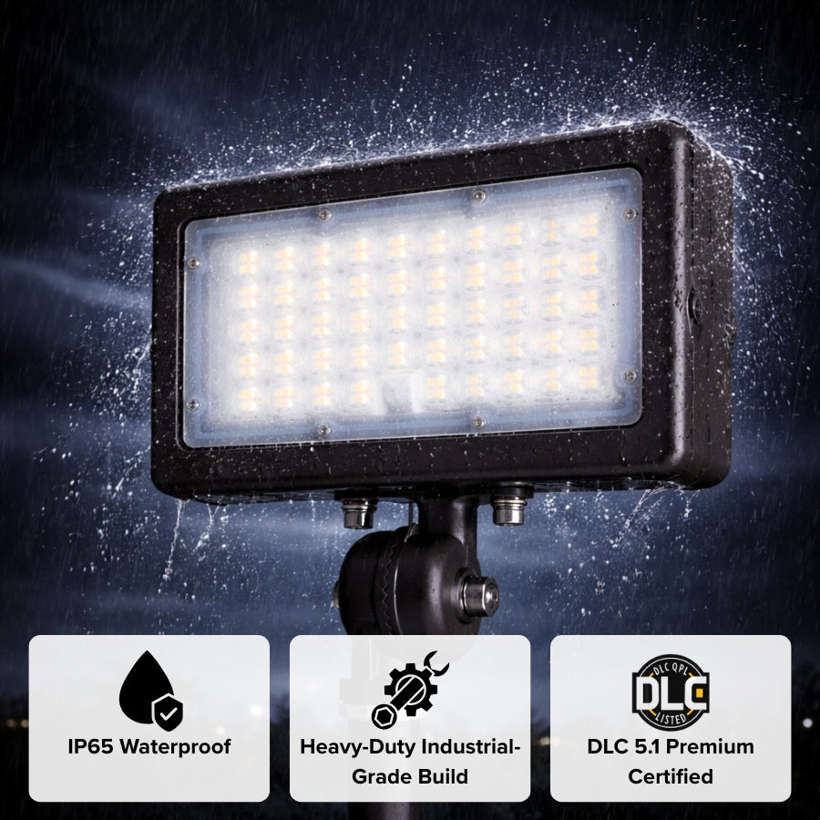 IP65 waterproof LED flood light operating in heavy rain with durable die-cast aluminum construction